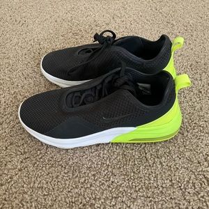Mens/Youth Nike shoes